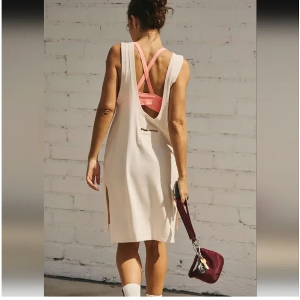 1061. FREE PEOPLE  Hot Shot Tunic tank Dress in Bleached clay/ Tan NWOT